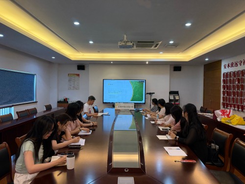 2鑱氱劍璇鹃鐢虫姤 璧嬭兘缇庢湳鏁欏.jpg